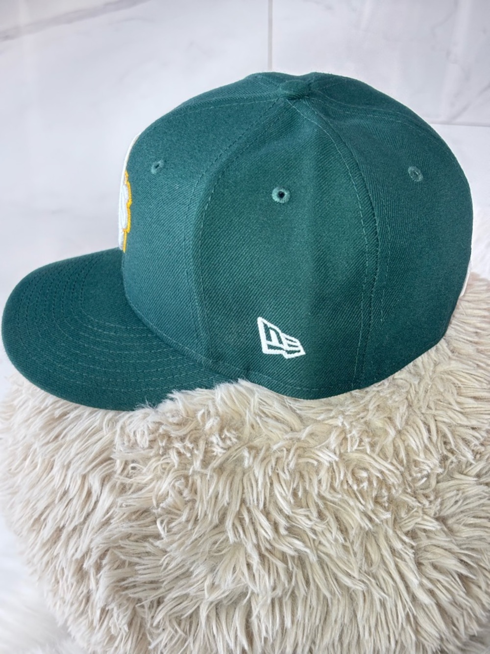 New Era Oakland Athletics A's 59fifty Dark Green Cap with Yellow & White Logo - Picture 5 of 14